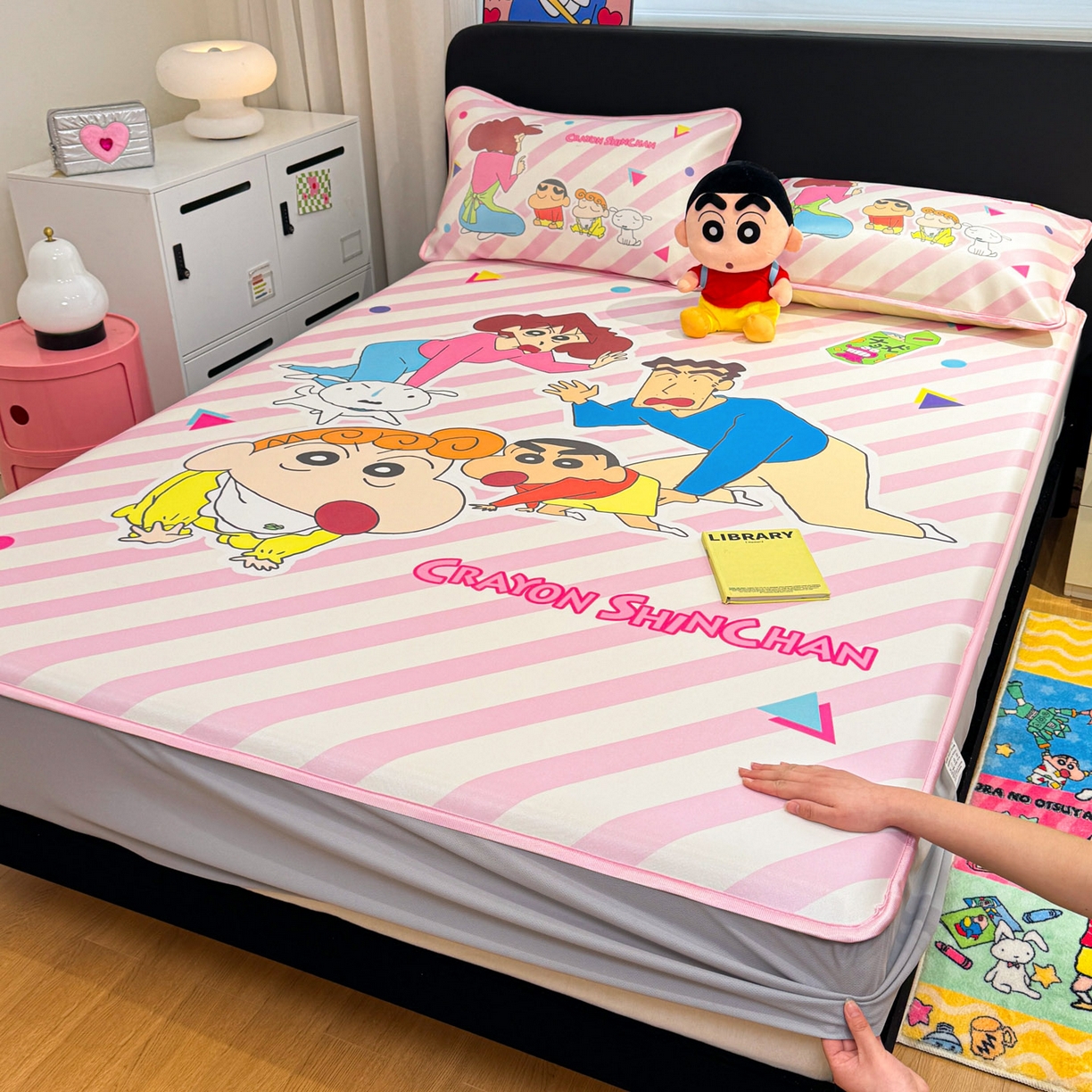 91家纺网 家纺一手货源 找家纺 （总）博雅 2026蜡笔小新正版授权小冰皮大版印花凉席床笠款