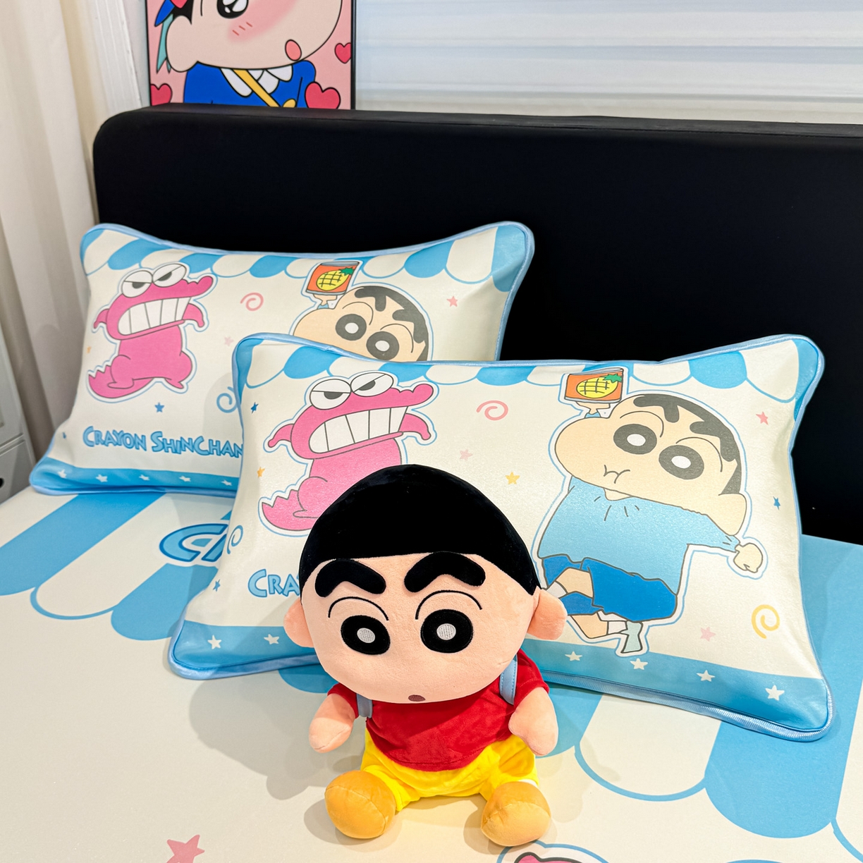 91家纺网 家纺一手货源 找家纺 博雅 2026蜡笔小新正版授权小冰皮大版印花凉席床笠款 大版-鳄鱼山小新