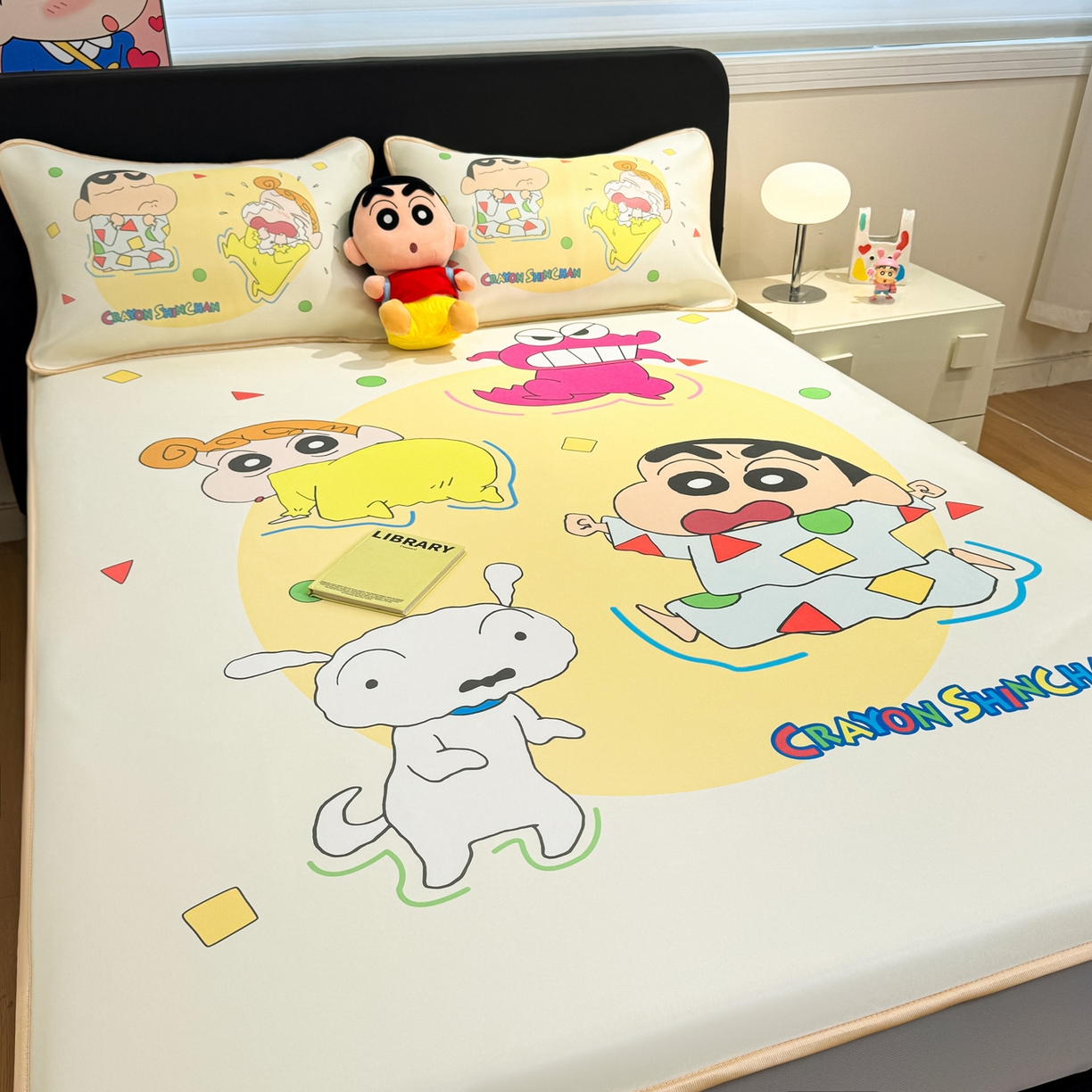 91家纺网 家纺一手货源 找家纺 博雅 2026蜡笔小新正版授权小冰皮大版印花凉席床笠款 大版-童趣小新