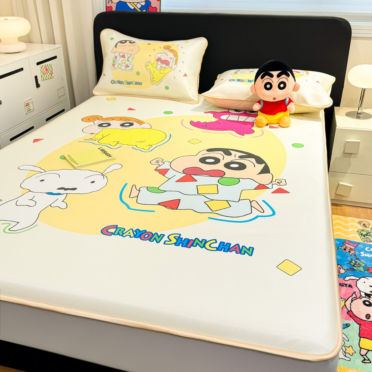 91家纺网 家纺一手货源 找家纺 博雅 2026蜡笔小新正版授权小冰皮大版印花凉席床笠款 大版-童趣小新