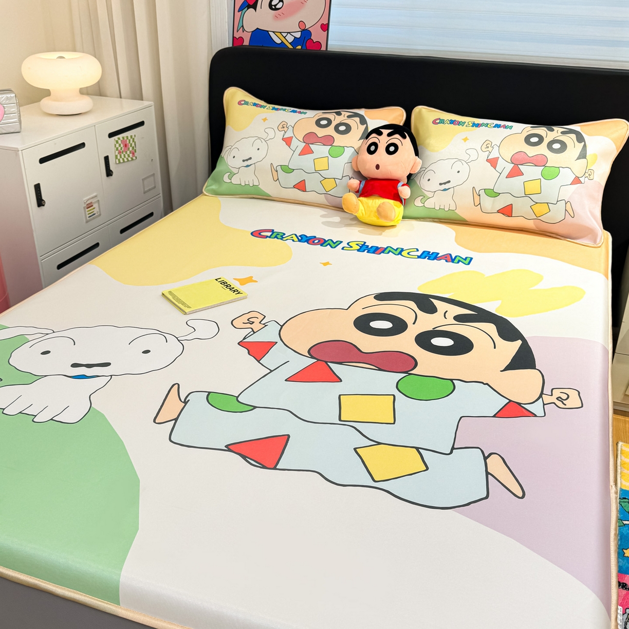 91家纺网 家纺一手货源 找家纺 博雅 2026蜡笔小新正版授权小冰皮大版印花凉席床笠款 大版-睡衣小新