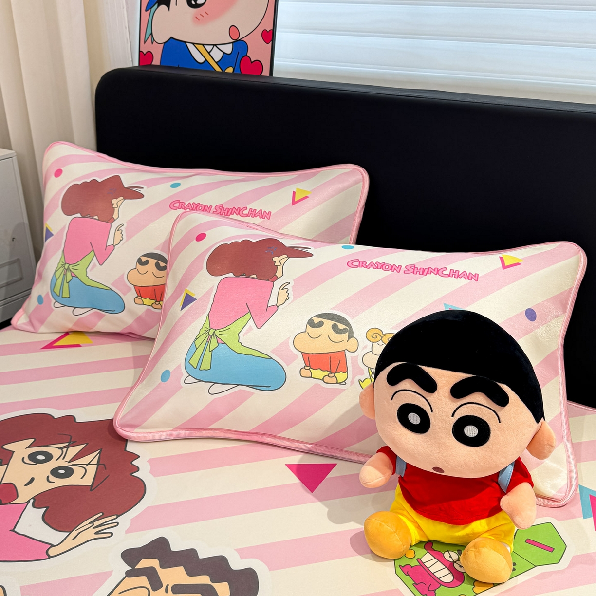 91家纺网 家纺一手货源 找家纺 博雅 2026蜡笔小新正版授权小冰皮大版印花凉席床笠款 大版-蜡笔小新家族