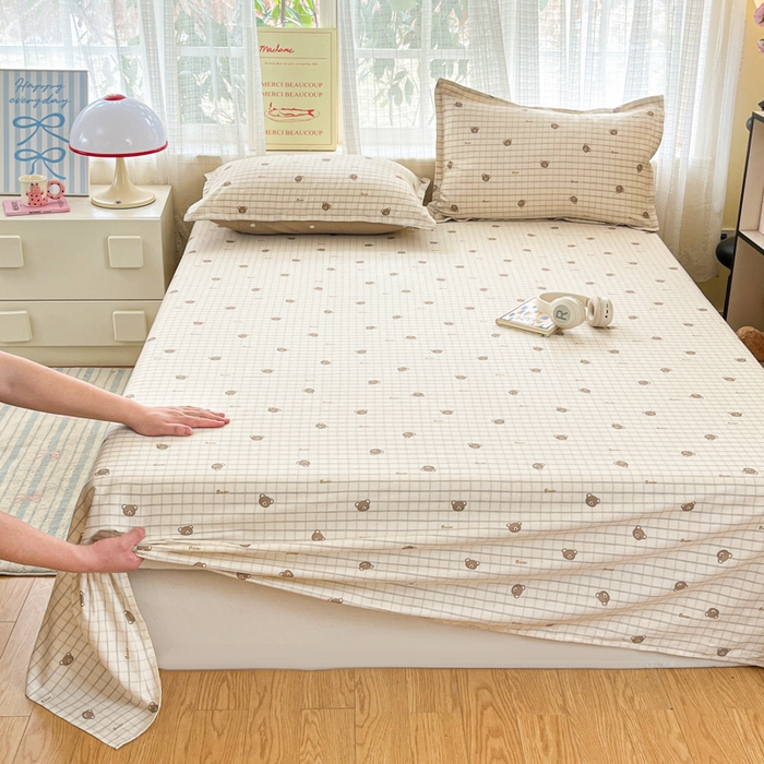 91家纺网 家纺一手货源 找家纺 好亿来家纺 2026新款全棉纯棉印花小清新床单单件床单单品单床单 黄油小熊