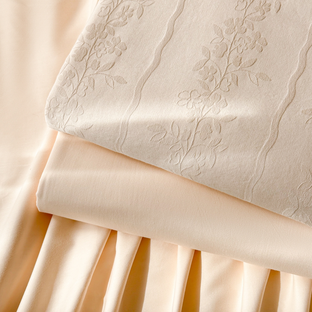 91家纺网 家纺一手货源 找家纺 眠博士 2026新款60水洗立体提花枕套场景二 组合图