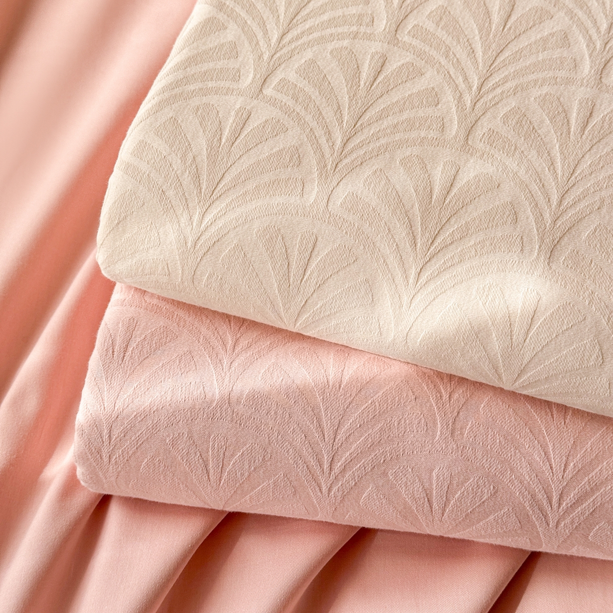 91家纺网 家纺一手货源 找家纺 眠博士 2026新款60水洗立体提花枕套场景二 组合图