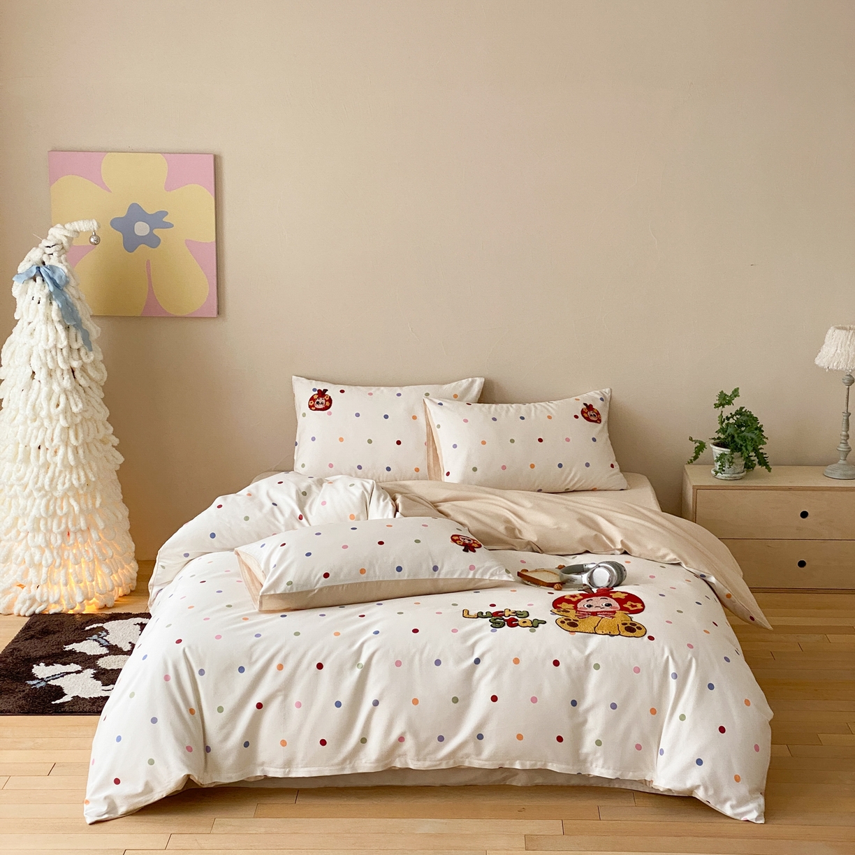 91家纺网 家纺一手货源 找家纺 眠博士 2026新款50支长绒棉毛巾绣四件套 50支长绒棉套件-波点星星人