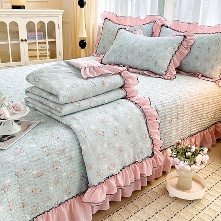 91家纺网 家纺一手货源 找家纺 （总）妮恒美 2026新款法式床盖款泡芙纱夏被四件套