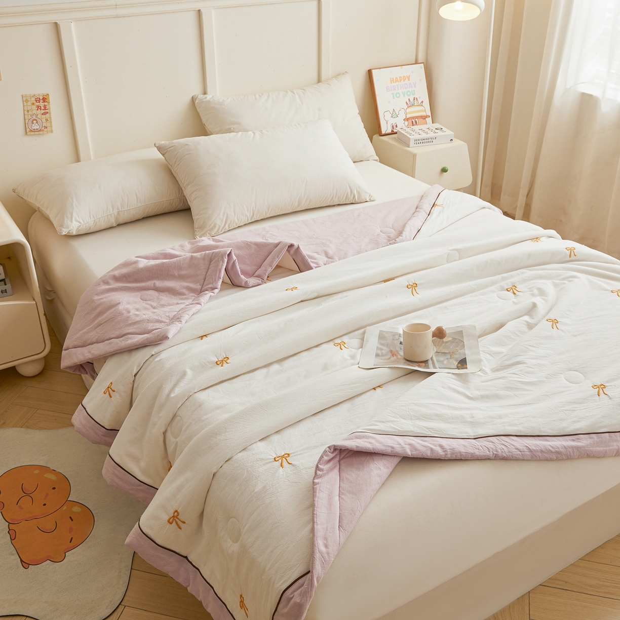 91家纺网 家纺一手货源 找家纺 （总）仁凯家纺 2026新款A类100%棉花刺绣款手包边夏被夏凉被空调被