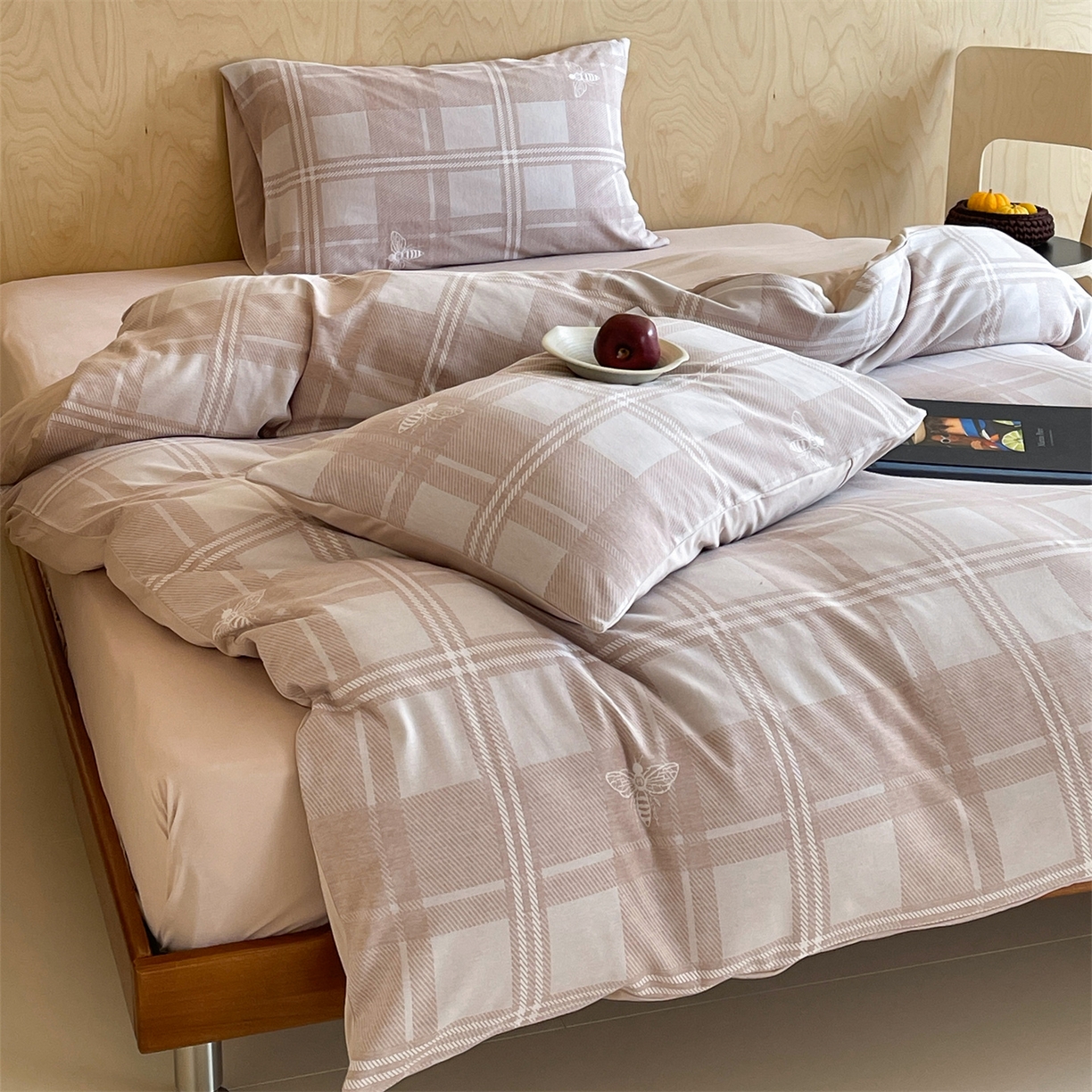 91家纺网 家纺一手货源 找家纺 傲蕾良品 2026新款【自由组合】色织云柔控温被夏被（四件套） 奶棕蜂语