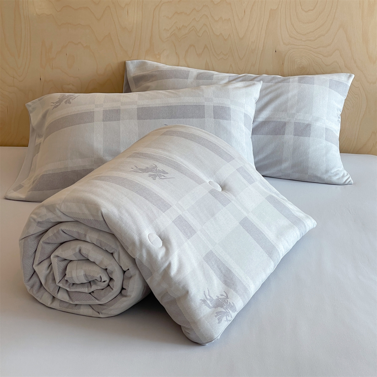 91家纺网 家纺一手货源 找家纺 傲蕾良品 2026新款【自由组合】色织云柔控温被夏被（四件套） 圣殿骑士