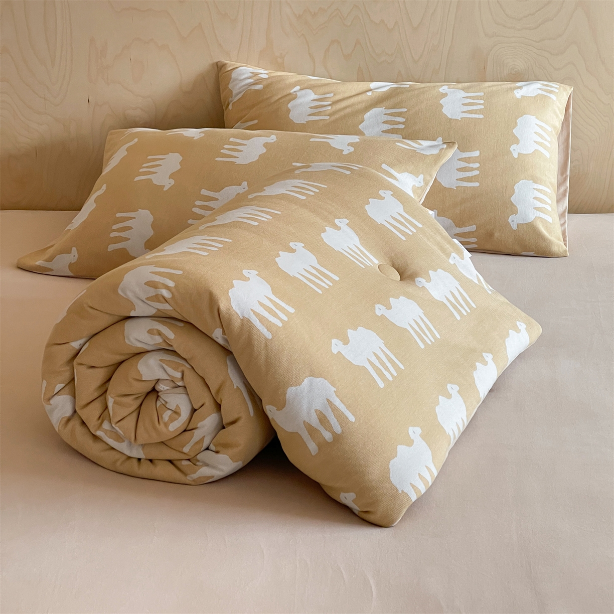 91家纺网 家纺一手货源 找家纺 傲蕾良品 2026新款【自由组合】色织云柔控温被夏被（四件套） 小姜驼