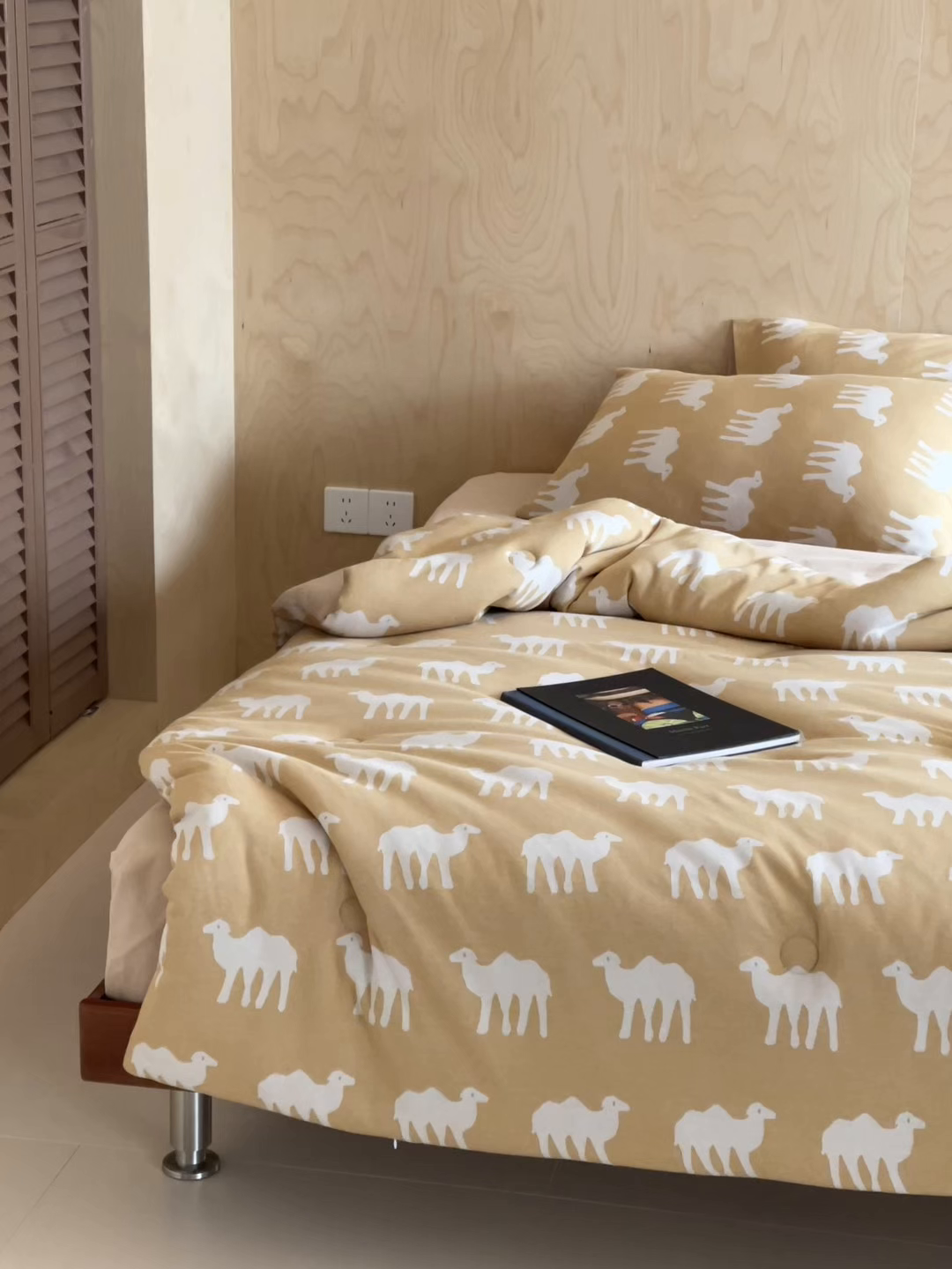 91家纺网 家纺一手货源 找家纺 傲蕾良品 2026新款【自由组合】色织云柔控温被夏被（四件套） 小姜驼