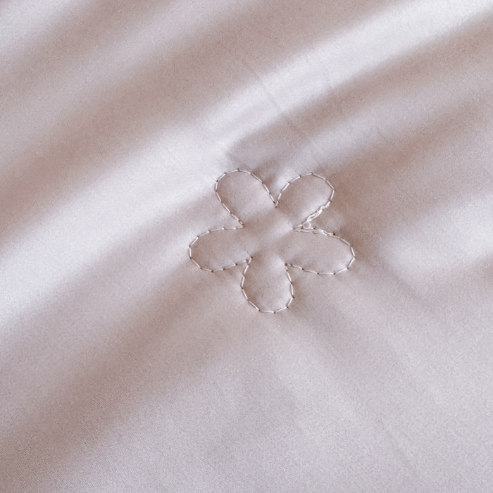 91家纺网 家纺一手货源 找家纺 爱家（原缔乐家纺） 2026新款轻奢法式天丝夏被四件套 花雾织梦-梦幻紫