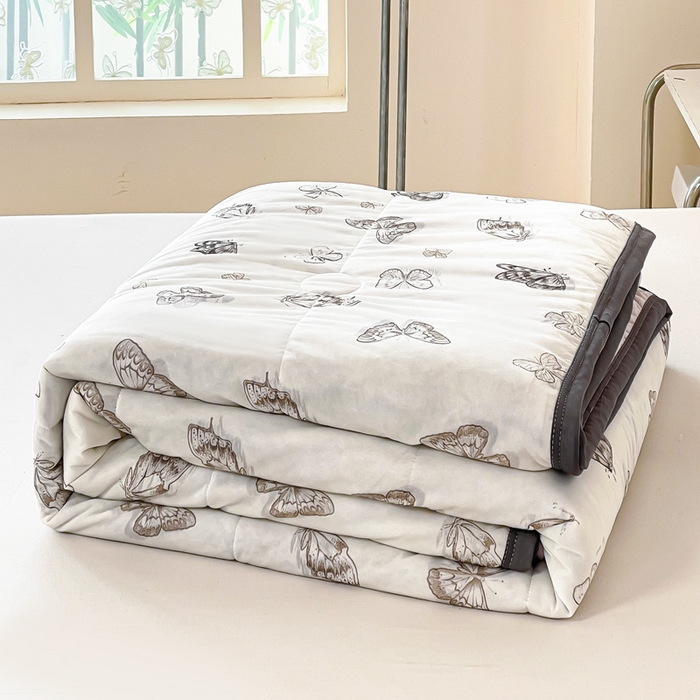 91家纺网 家纺一手货源 找家纺 （总）悦织湾家纺 冰丝冰激凌夏被2026新款凉感丝冻冻印花冰淇淋绗绣包边夏凉被轻奢空调被    