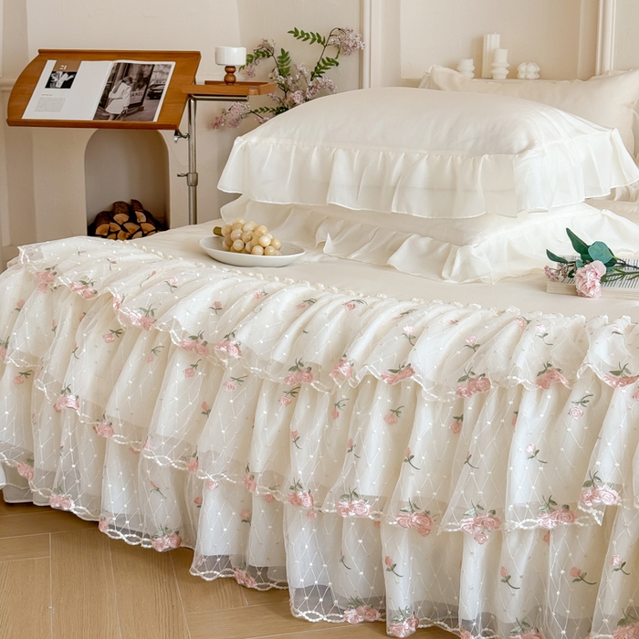 91家纺网 家纺一手货源 找家纺 爱家（原缔乐家纺） 2026新款轻奢法式天丝夏被四件套 花雾织梦-奶昔白