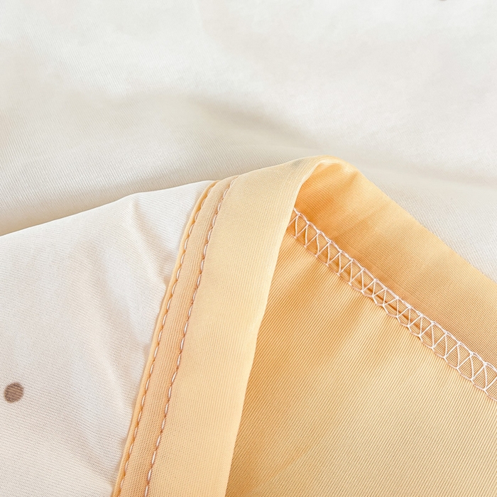 91家纺网 家纺一手货源 找家纺 悦织湾家纺 冰丝冰激凌夏被2026新款凉感丝冻冻印花冰淇淋绗绣包边夏凉被轻奢空调被     蒙眼熊-米色