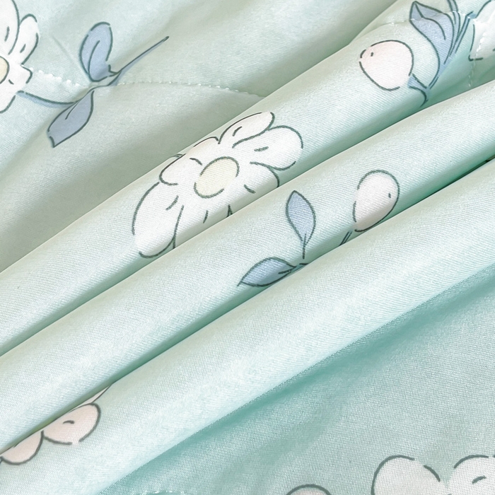 91家纺网 家纺一手货源 找家纺 悦织湾家纺 冰丝冰激凌夏被2026新款凉感丝冻冻印花冰淇淋绗绣包边夏凉被轻奢空调被     小花-绿