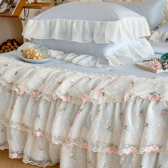 91家纺网 家纺一手货源 找家纺 爱家（原缔乐家纺） 2026新款轻奢法式天丝夏被四件套 花雾织梦-天空兰