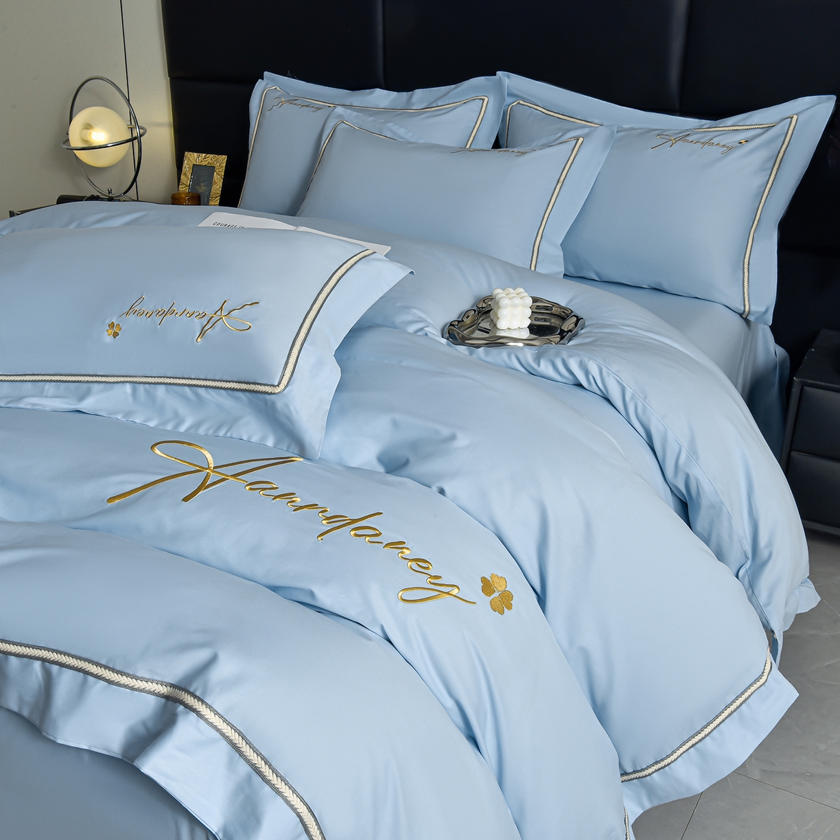 91家纺网 家纺一手货源 找家纺 （总）湘雪家居 2026新款长绒棉高支高密纯棉刺绣四件套-幕镜款