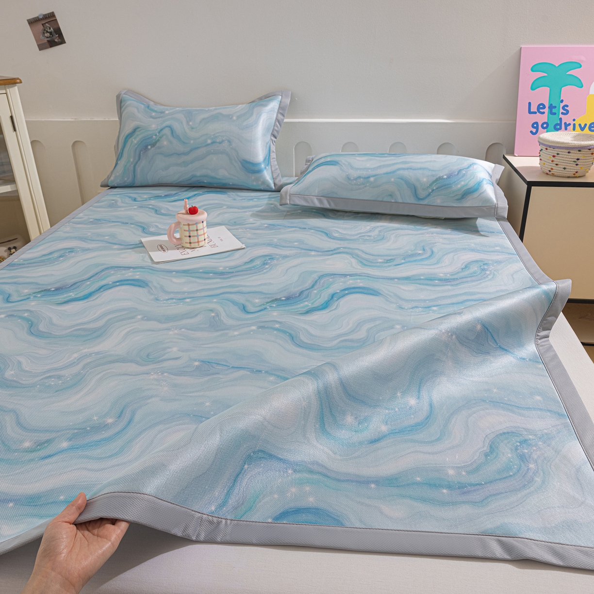 91家纺网 家纺一手货源 找家纺 （总）小萌虎 2026新款碳光冰丝席平铺款床席款