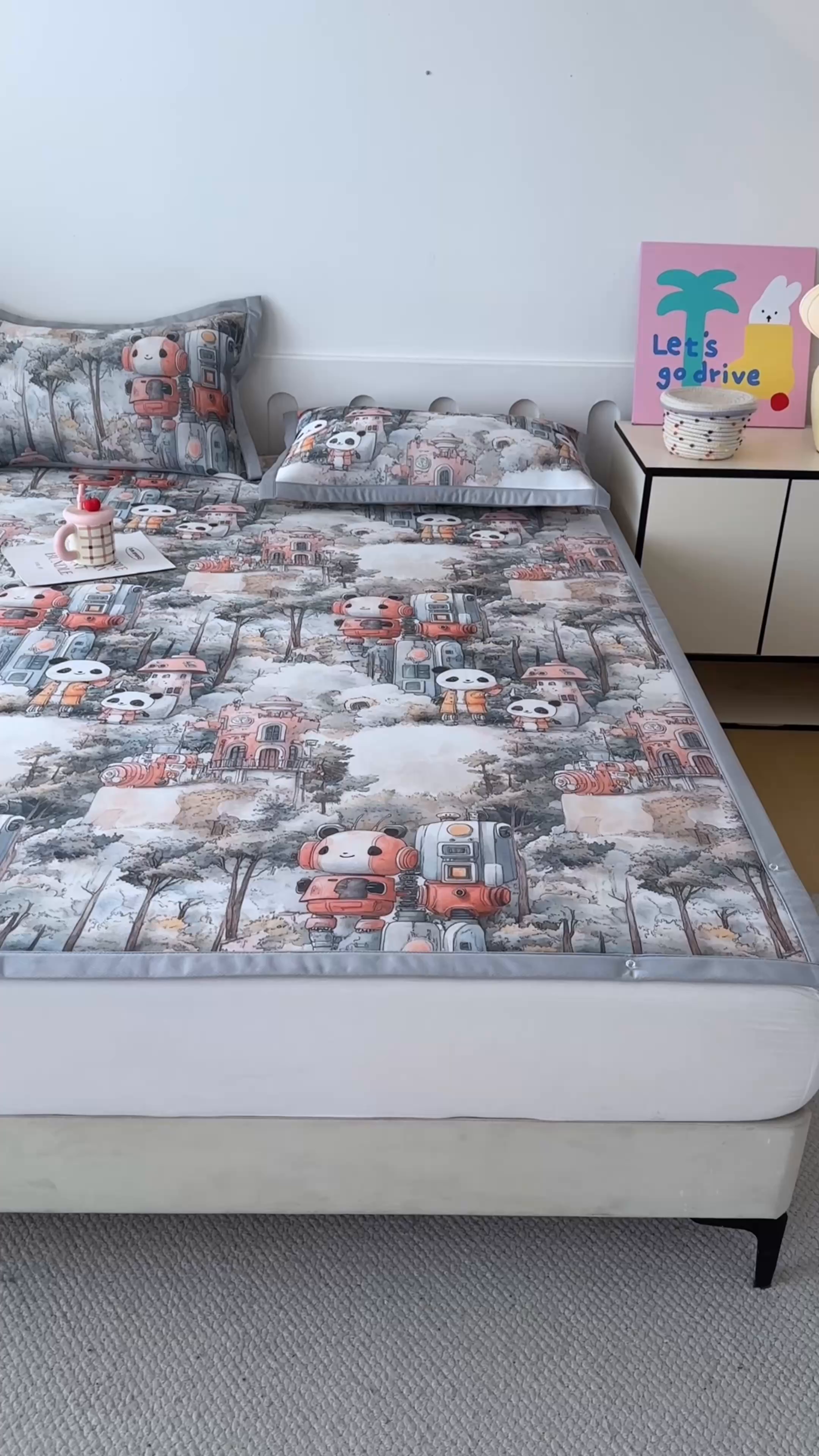 91家纺网 家纺一手货源 找家纺 （总）小萌虎 2026新款碳光冰丝席平铺款床席款