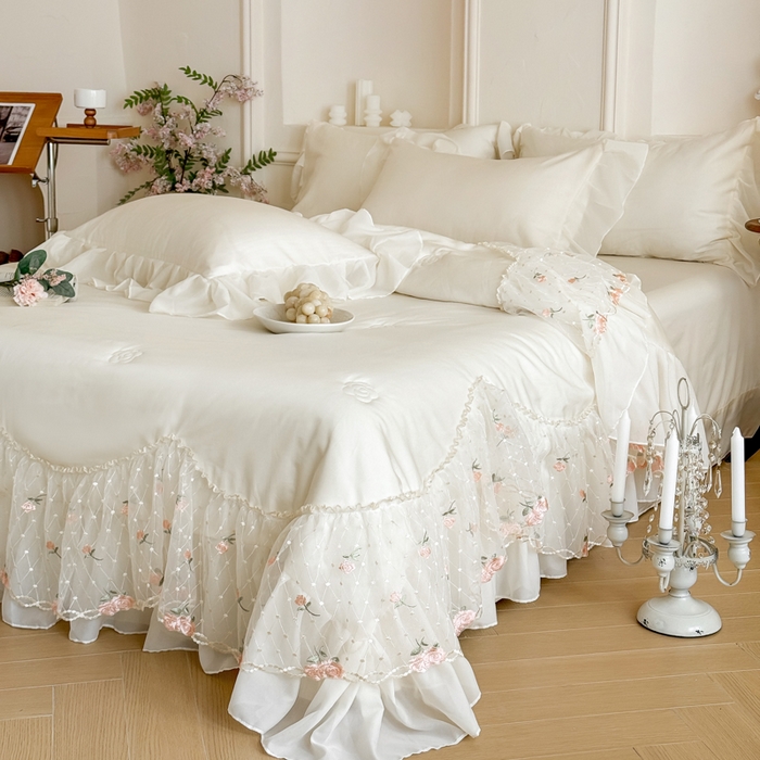 91家纺网 家纺一手货源 找家纺 爱家（原缔乐家纺） 2026新款轻奢法式天丝夏被四件套 逸然-奶昔白