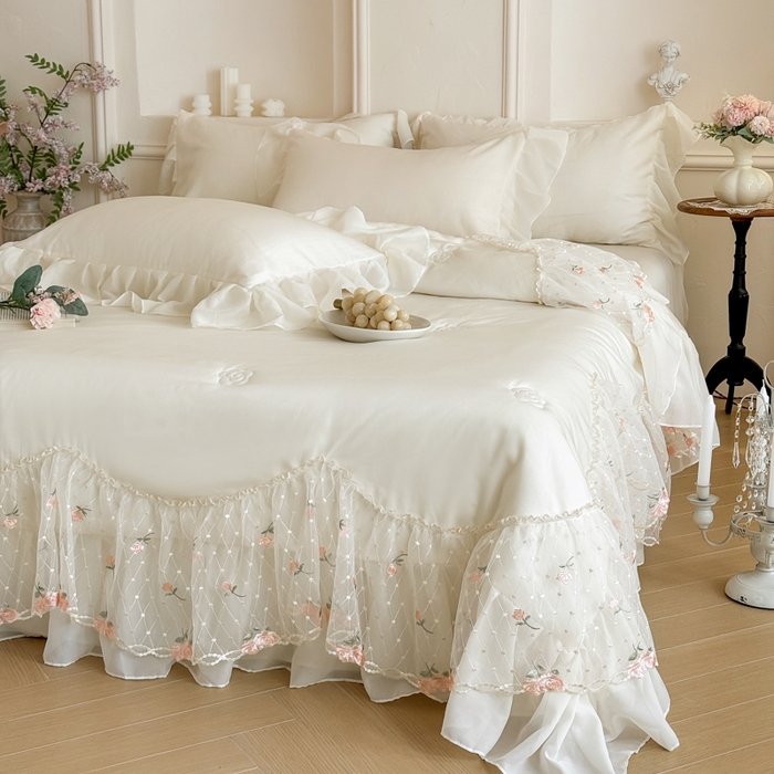 91家纺网 家纺一手货源 找家纺 爱家（原缔乐家纺） 2026新款轻奢法式天丝夏被四件套 逸然-奶昔白