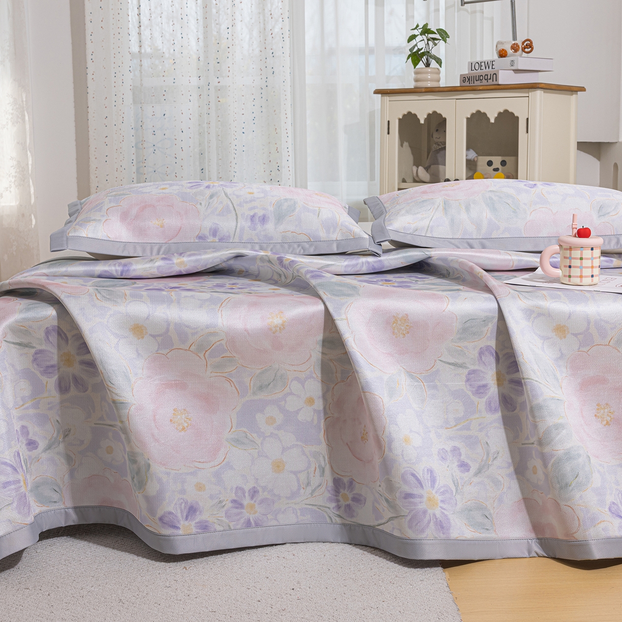 91家纺网 家纺一手货源 找家纺 小萌虎 2026新款碳光冰丝席平铺款床席款 花田