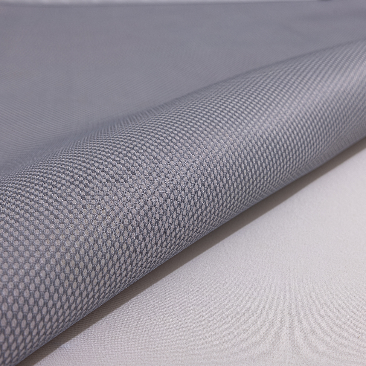 91家纺网 家纺一手货源 找家纺 小萌虎 2026新款碳光冰丝席平铺款床席款 花田