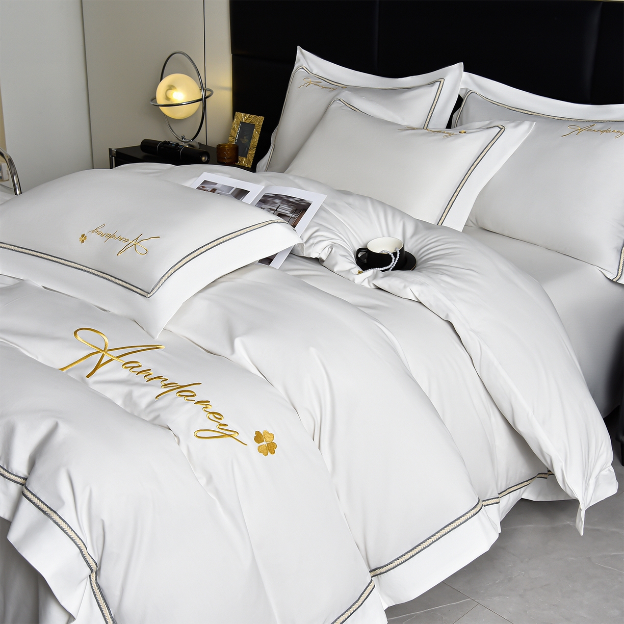 91家纺网 家纺一手货源 找家纺 湘雪家居 2026新款长绒棉高支高密纯棉刺绣四件套-幕镜款 幕镜-雪融白