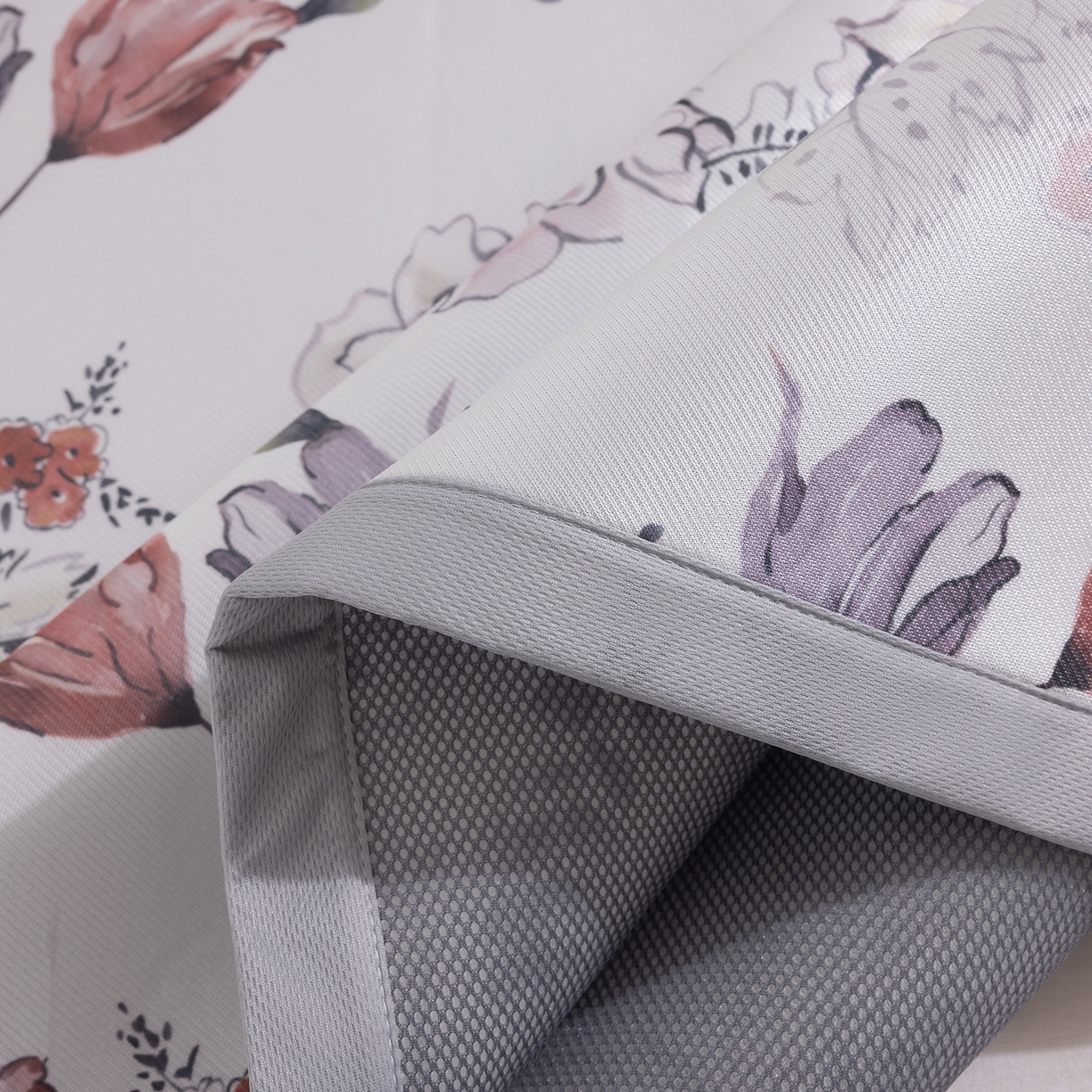 91家纺网 家纺一手货源 找家纺 小萌虎 2026新款碳光冰丝席平铺款床席款 密语