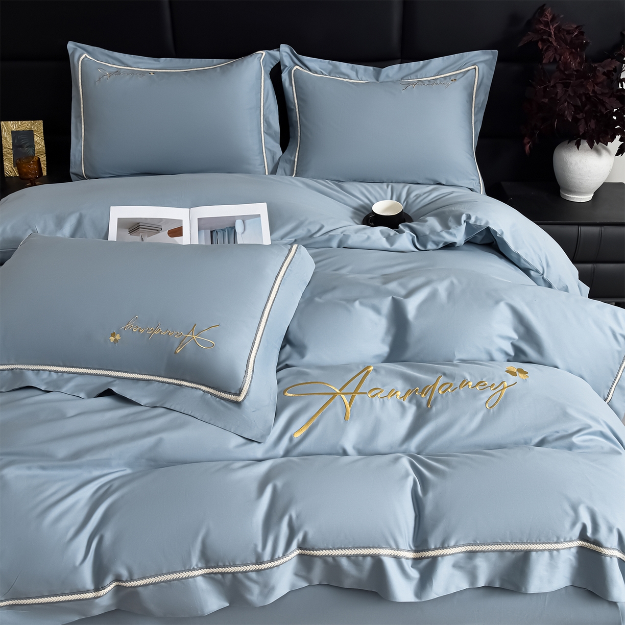 91家纺网 家纺一手货源 找家纺 湘雪家居 2026新款长绒棉高支高密纯棉刺绣四件套-幕镜款 幕镜-烟雾蓝