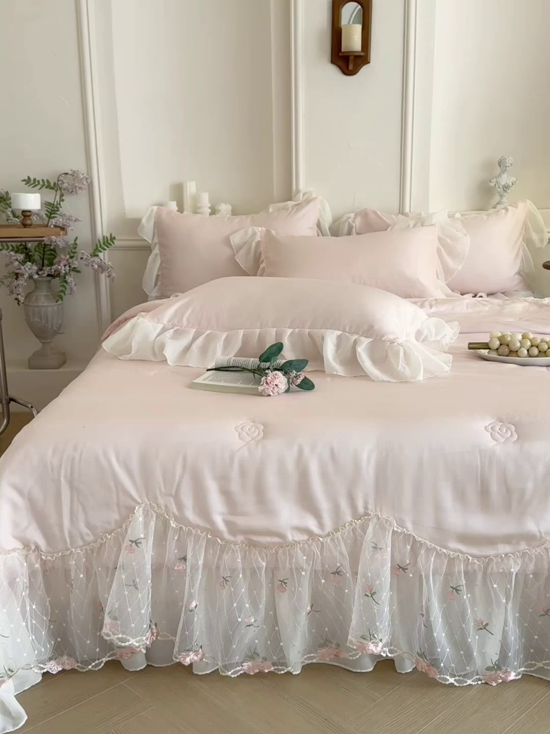 91家纺网 家纺一手货源 找家纺 爱家（原缔乐家纺） 2026新款轻奢法式天丝夏被四件套 逸然-公主粉