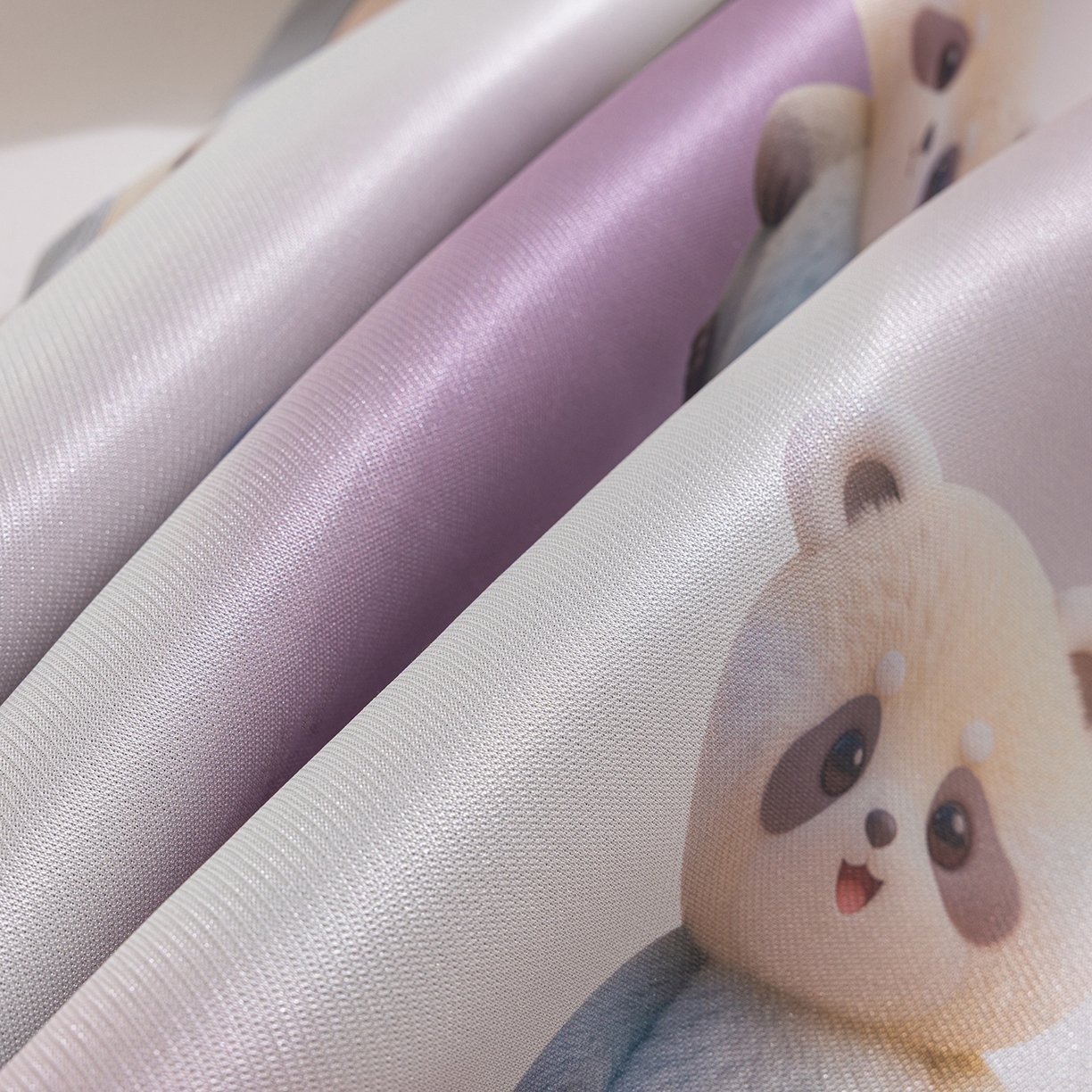 91家纺网 家纺一手货源 找家纺 小萌虎 2026新款碳光冰丝席平铺款床席款 小熊猫