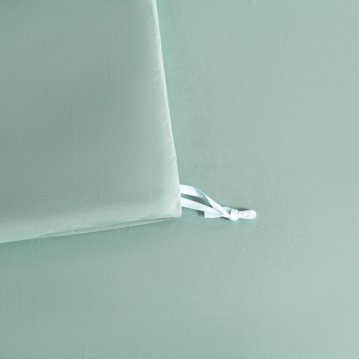 91家纺网 家纺一手货源 找家纺 湘雪家居 2026新款长绒棉高支高密纯棉刺绣四件套-幕镜款 幕镜-莱因绿