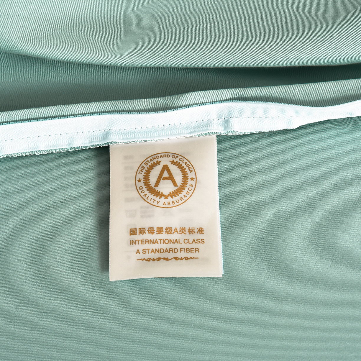 91家纺网 家纺一手货源 找家纺 湘雪家居 2026新款长绒棉高支高密纯棉刺绣四件套-幕镜款 幕镜-莱因绿