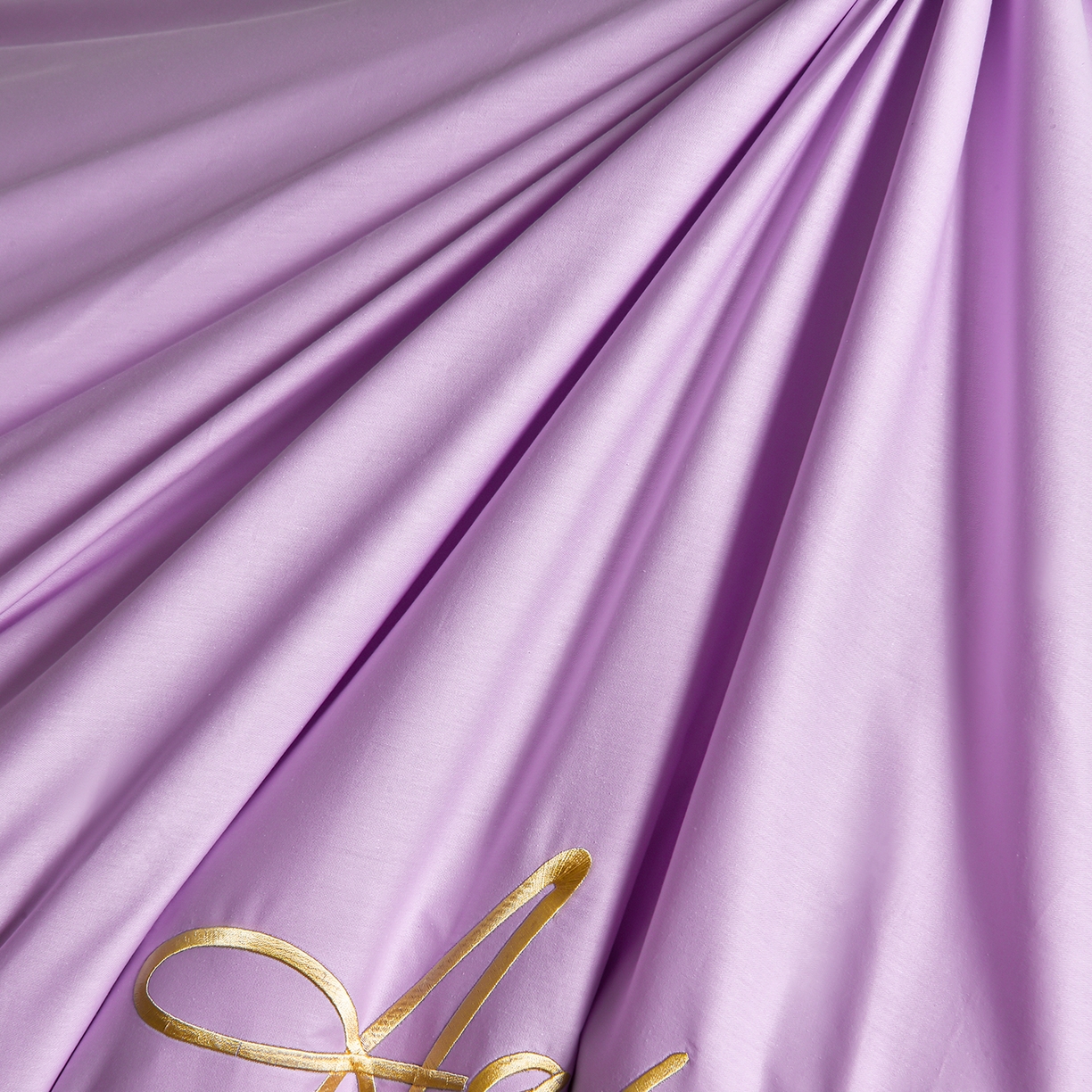 91家纺网 家纺一手货源 找家纺 湘雪家居 2026新款长绒棉高支高密纯棉刺绣四件套-幕镜款 幕镜-暮光紫