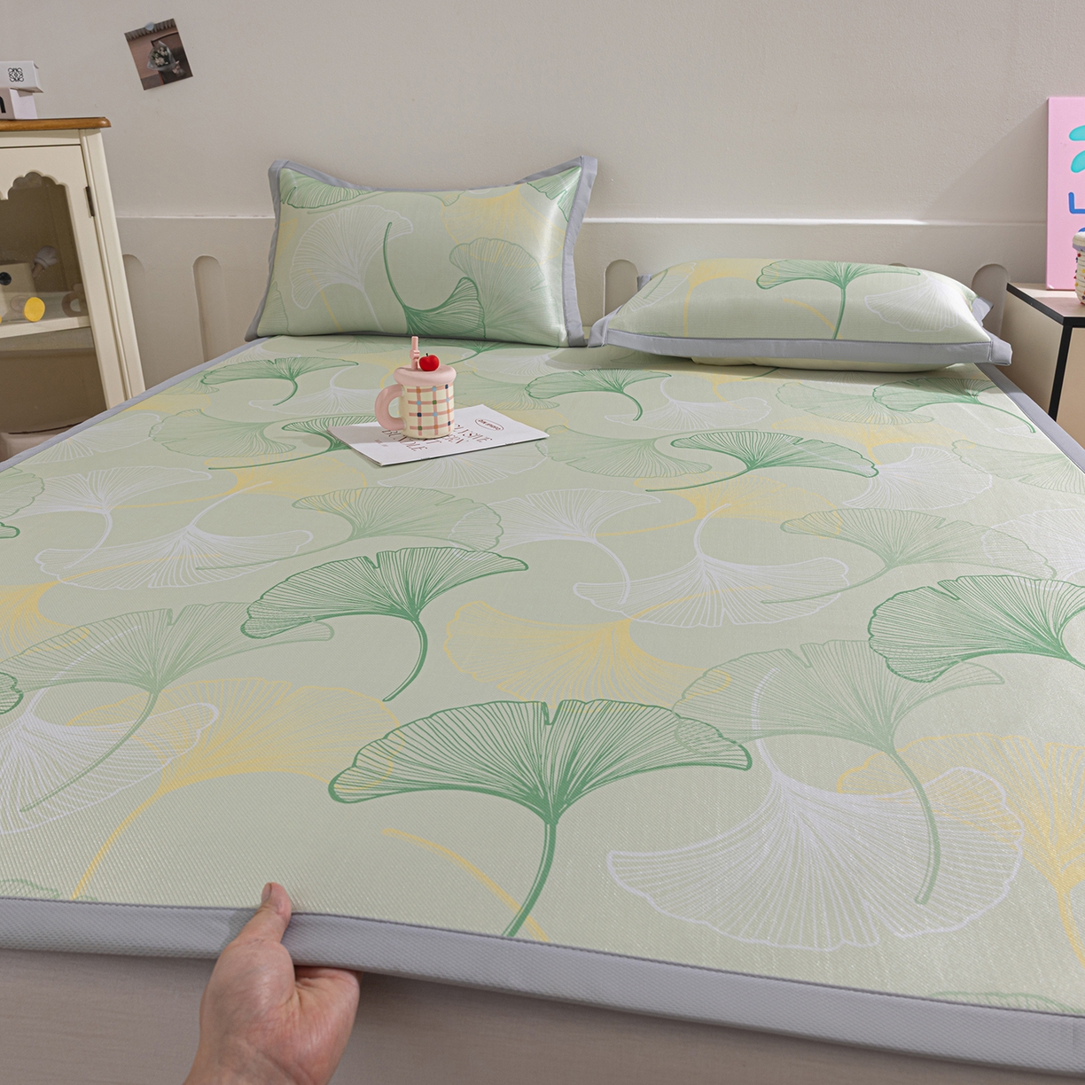 91家纺网 家纺一手货源 找家纺 小萌虎 2026新款碳光冰丝席平铺款床席款 银杏叶