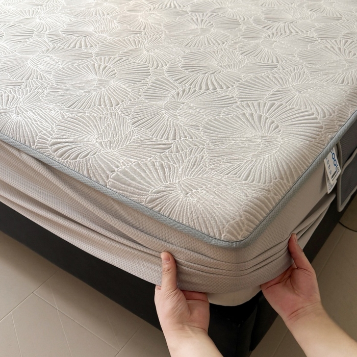 91家纺网 家纺一手货源 找家纺 （总）牵梦萦家纺 2026新款立体浮雕压花工艺凉感豆豆凉席-床笠款