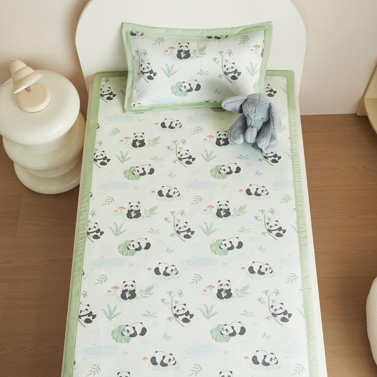 91家纺网 家纺一手货源 找家纺 荷马之梦 2026新款凉席系列-A类母婴原创卡通数码印花儿童冰丝凉席 萌趣熊猫