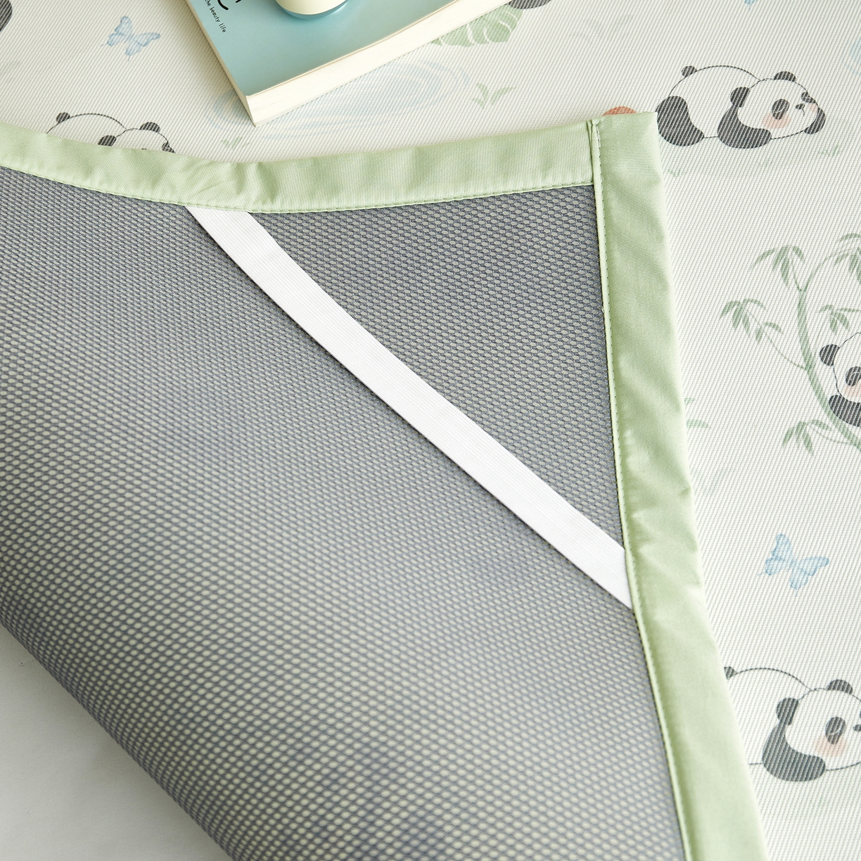 91家纺网 家纺一手货源 找家纺 荷马之梦 2026新款凉席系列-A类母婴原创卡通数码印花儿童冰丝凉席 萌趣熊猫