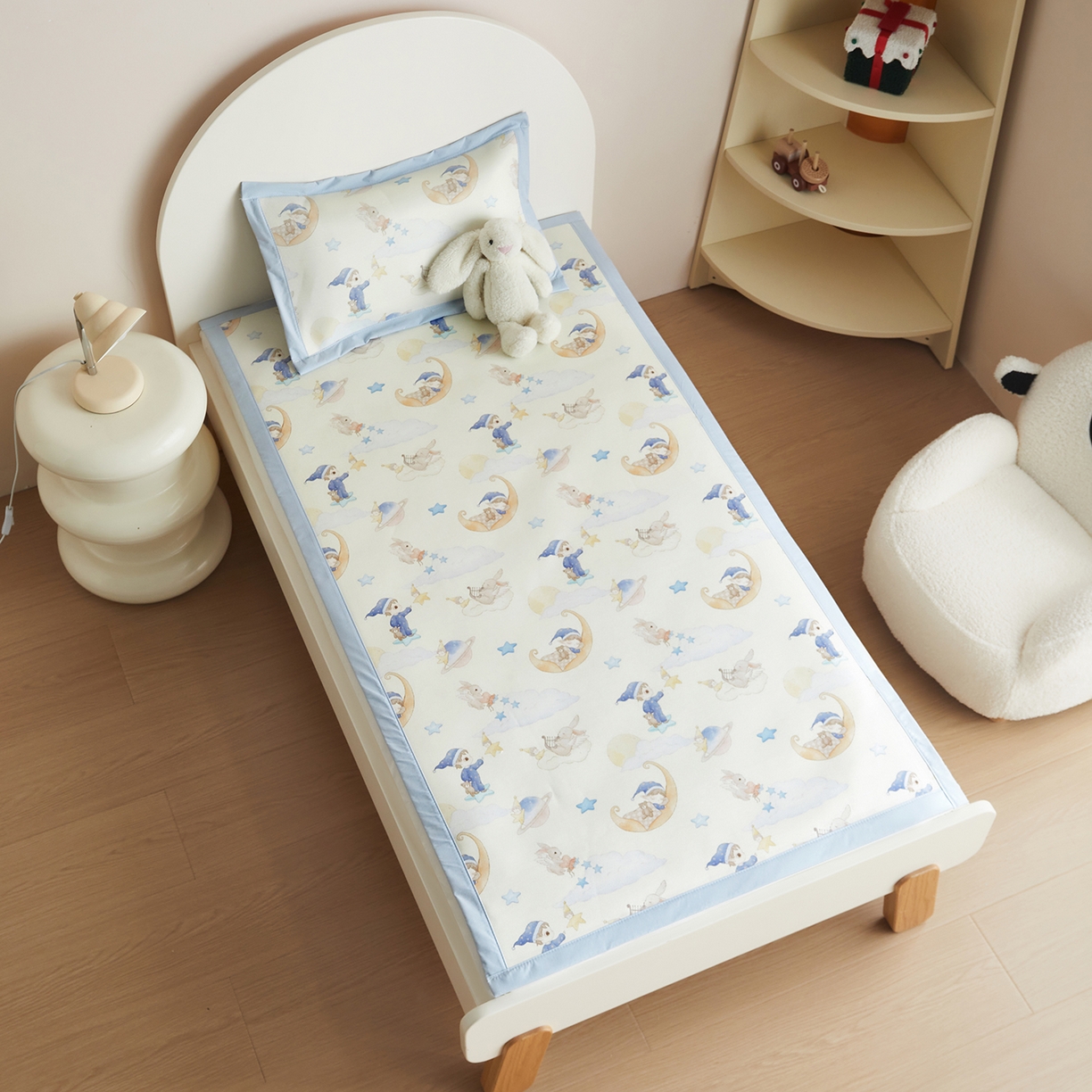 91家纺网 家纺一手货源 找家纺 荷马之梦 2026新款凉席系列-A类母婴原创卡通数码印花儿童冰丝凉席 星空游记