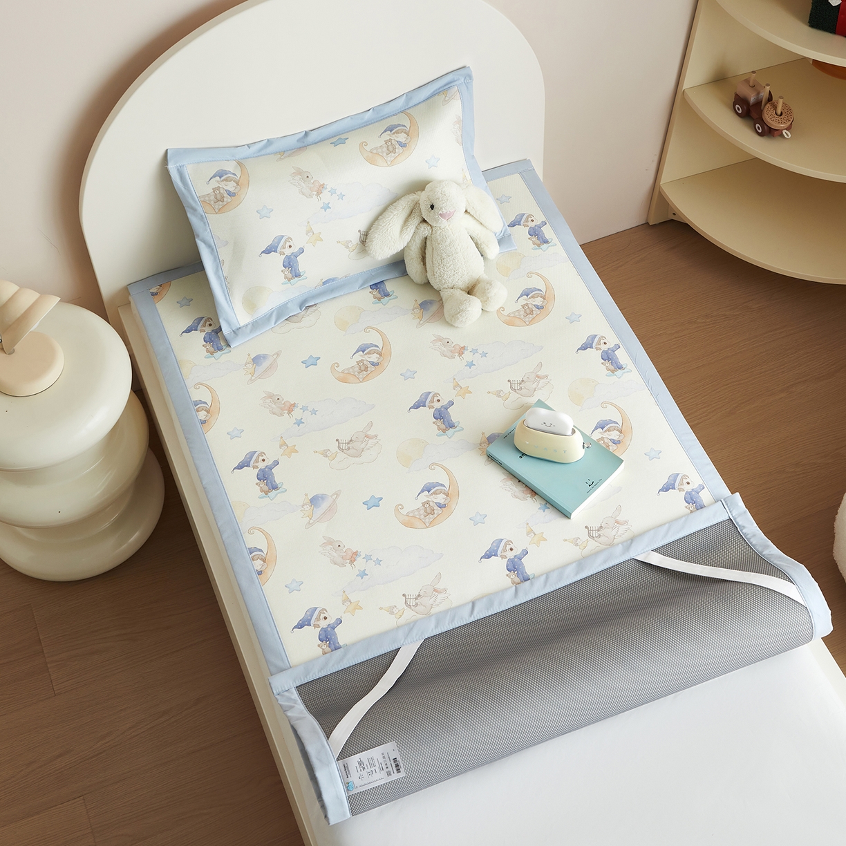 91家纺网 家纺一手货源 找家纺 荷马之梦 2026新款凉席系列-A类母婴原创卡通数码印花儿童冰丝凉席 星空游记