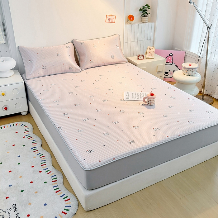 91家纺网 家纺一手货源 找家纺 小萌虎 2026新款碳光冰丝凉席床笠款拍法一 斑点狗粉