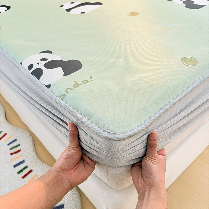 91家纺网 家纺一手货源 找家纺 小萌虎 2026新款碳光冰丝凉席床笠款拍法一 大熊猫