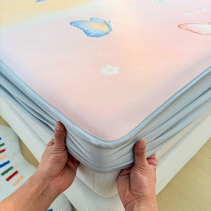 91家纺网 家纺一手货源 找家纺 小萌虎 2026新款碳光冰丝凉席床笠款拍法一 蝴蝶