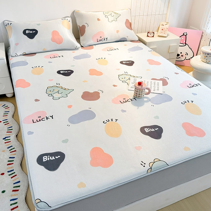 91家纺网 家纺一手货源 找家纺 小萌虎 2026新款碳光冰丝凉席床笠款拍法一 小恐龙