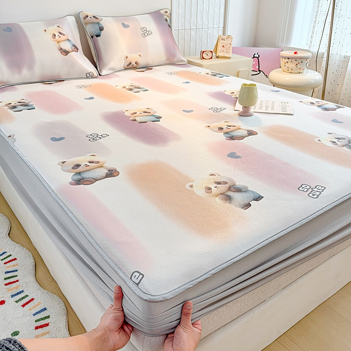 91家纺网 家纺一手货源 找家纺 小萌虎 2026新款碳光冰丝凉席床笠款拍法一 小熊猫