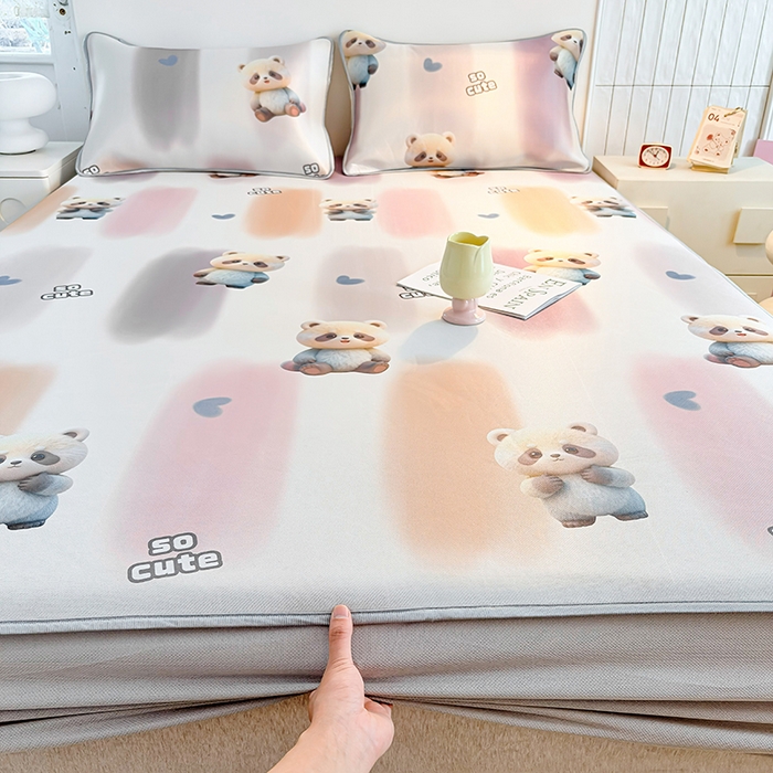 91家纺网 家纺一手货源 找家纺 小萌虎 2026新款碳光冰丝凉席床笠款拍法一 小熊猫