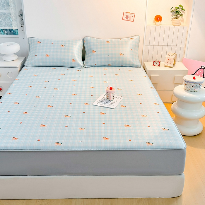 91家纺网 家纺一手货源 找家纺 小萌虎 2026新款碳光冰丝凉席床笠款拍法一 一马当先-蓝